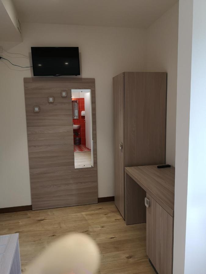 Hotel Clodi Ασκόλι Πιτσένο Εξωτερικό φωτογραφία