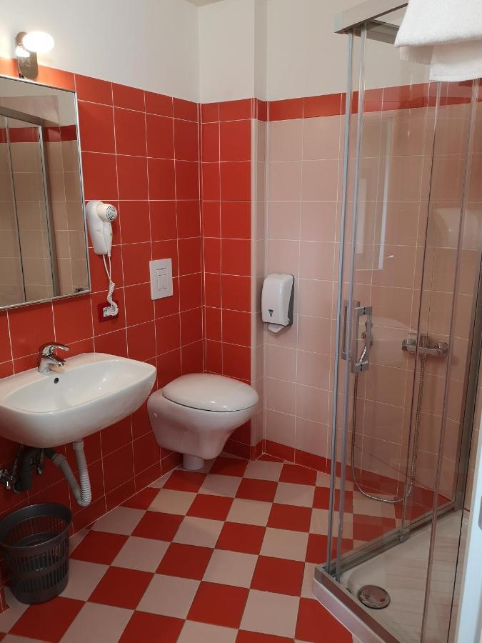 Hotel Clodi Ασκόλι Πιτσένο Εξωτερικό φωτογραφία